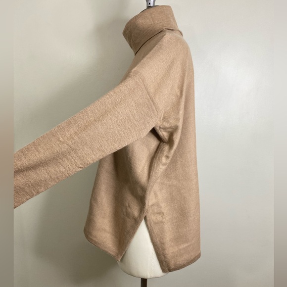CUYANA 100% ALPACA PONCHO SWEATER IN CAMEL OVERSIZED XS/S - Picture 4 of 13